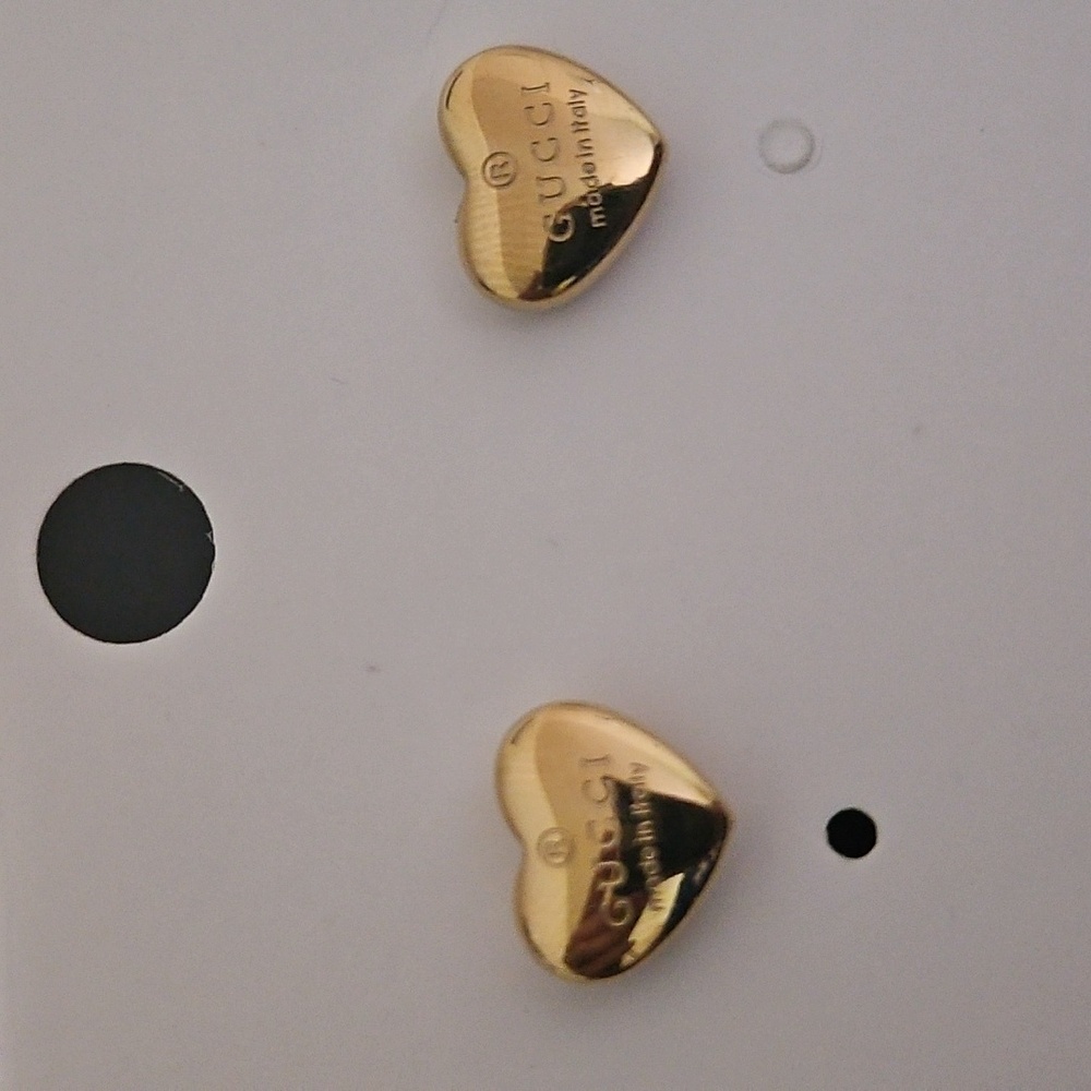 Gucci Trademark Heart Gold Earrings